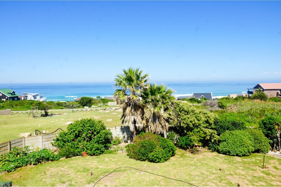 3 Bedroom Property for Sale in Oyster Bay Eastern Cape